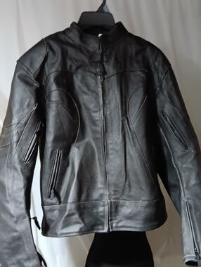 Geniune Leather Armored Padded Mens Size 42 Motorcycle Biker Jacket Unbranded